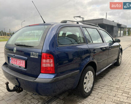 Синий Шкода Октавия, объемом двигателя 1.6 л и пробегом 186 тыс. км за 5600 $, фото 5 на Automoto.ua