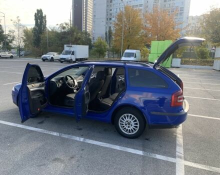 Синий Шкода Октавия, объемом двигателя 1.6 л и пробегом 240 тыс. км за 4500 $, фото 9 на Automoto.ua