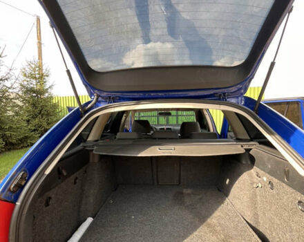 Синій Шкода Октавія, об'ємом двигуна 1.6 л та пробігом 248 тис. км за 5100 $, фото 7 на Automoto.ua