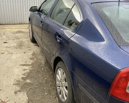 Синий Шкода Октавия, объемом двигателя 1.6 л и пробегом 330 тыс. км за 4300 $, фото 4 на Automoto.ua