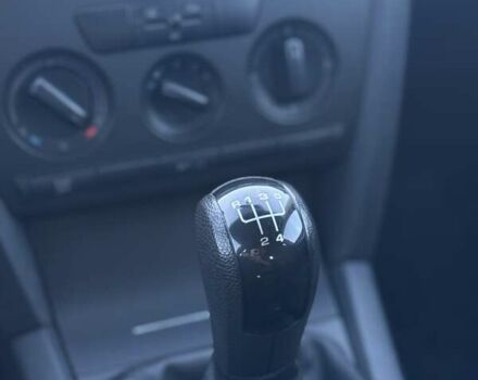 Синій Шкода Октавія, об'ємом двигуна 1.6 л та пробігом 149 тис. км за 5200 $, фото 27 на Automoto.ua