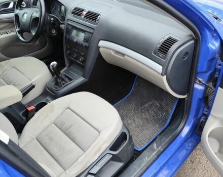 Синій Шкода Октавія, об'ємом двигуна 1.9 л та пробігом 300 тис. км за 4500 $, фото 7 на Automoto.ua