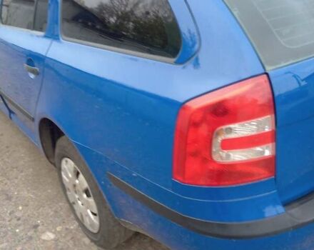 Шкода Октавія 2005 у Києві на Automoto.ua Синій Шкода Октавія, об'ємом двигуна 1.6 л та пробігом 205 тис. км за 5100 $, фото 5 на Automoto.ua
