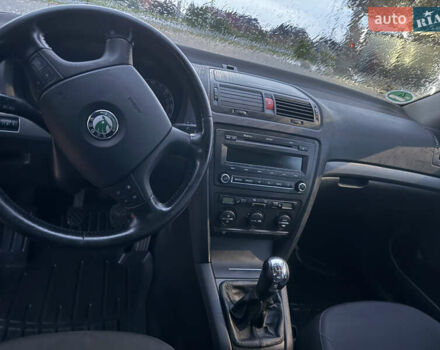 Синий Шкода Октавия, объемом двигателя 1.98 л и пробегом 200 тыс. км за 6200 $, фото 28 на Automoto.ua