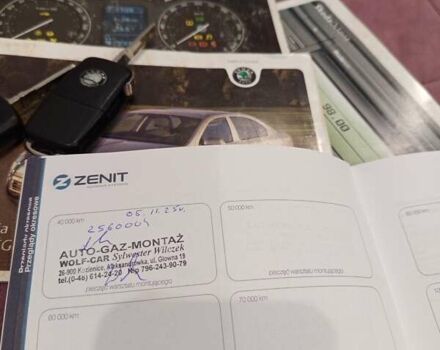 Синий Шкода Октавия, объемом двигателя 1.6 л и пробегом 256 тыс. км за 5600 $, фото 29 на Automoto.ua