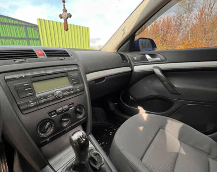 Шкода Октавия 2005 в Полтаве на Automoto.ua Синий Шкода Октавия, объемом двигателя 1.6 л и пробегом 248 тыс. км за 5000 $, фото 8 на Automoto.ua