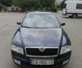 Синий Шкода Октавия, объемом двигателя 2 л и пробегом 240 тыс. км за 4800 $, фото 1 на Automoto.ua