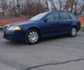 Синій Шкода Октавія, об'ємом двигуна 1.6 л та пробігом 256 тис. км за 5600 $, фото 1 на Automoto.ua