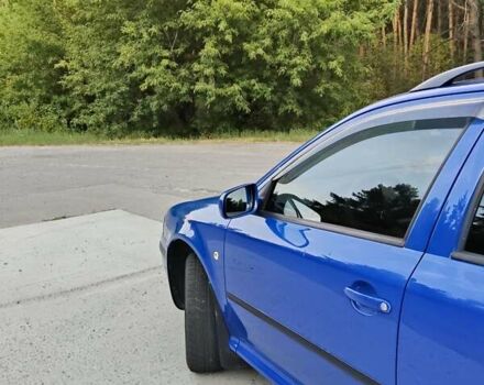 Синий Шкода Октавия, объемом двигателя 1.6 л и пробегом 302 тыс. км за 5500 $, фото 1 на Automoto.ua