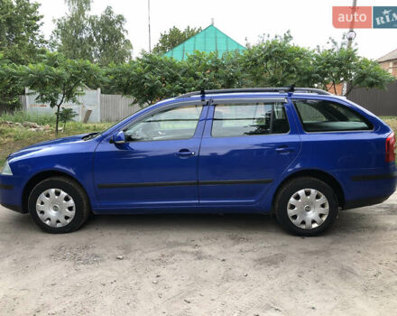 Синий Шкода Октавия, объемом двигателя 1.6 л и пробегом 250 тыс. км за 4200 $, фото 2 на Automoto.ua