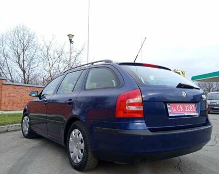 Синий Шкода Октавия, объемом двигателя 1.6 л и пробегом 256 тыс. км за 5600 $, фото 16 на Automoto.ua