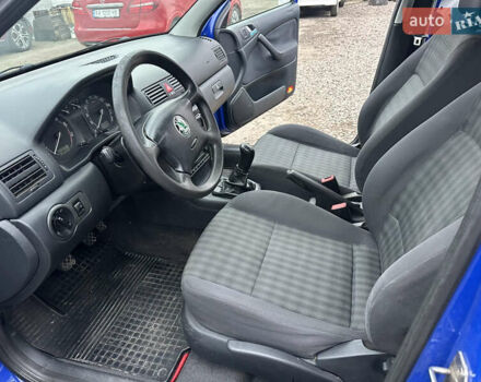 Синий Шкода Октавия, объемом двигателя 1.6 л и пробегом 220 тыс. км за 5800 $, фото 13 на Automoto.ua