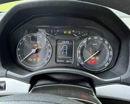 Синій Шкода Октавія, об'ємом двигуна 2 л та пробігом 297 тис. км за 2100 $, фото 23 на Automoto.ua
