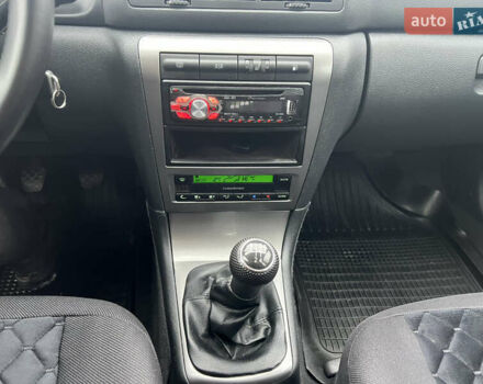 Синий Шкода Октавия, объемом двигателя 1.6 л и пробегом 260 тыс. км за 5000 $, фото 15 на Automoto.ua