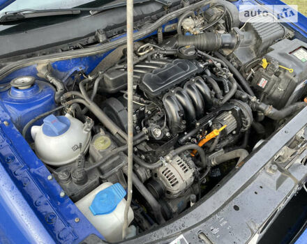 Синий Шкода Октавия, объемом двигателя 1.6 л и пробегом 296 тыс. км за 5000 $, фото 14 на Automoto.ua