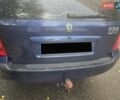 Синий Шкода Октавия, объемом двигателя 1.6 л и пробегом 184 тыс. км за 5100 $, фото 1 на Automoto.ua