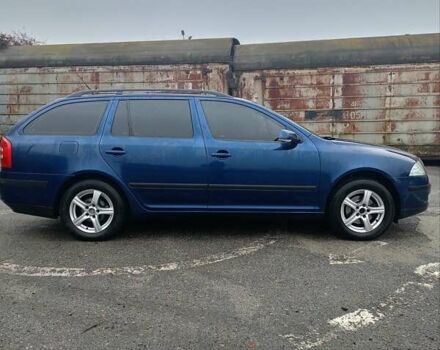 Синий Шкода Октавия, объемом двигателя 1.6 л и пробегом 208 тыс. км за 6500 $, фото 8 на Automoto.ua