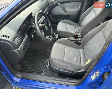 Синий Шкода Октавия, объемом двигателя 1.9 л и пробегом 349 тыс. км за 5000 $, фото 8 на Automoto.ua