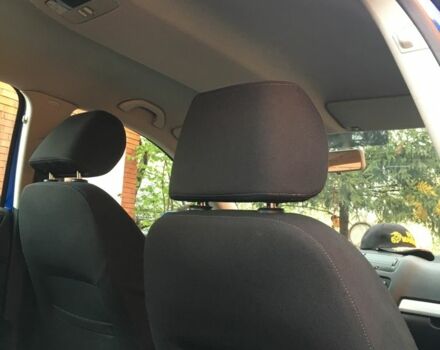 Синий Шкода Октавия, объемом двигателя 1.9 л и пробегом 267 тыс. км за 7400 $, фото 3 на Automoto.ua