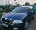 Синий Шкода Октавия, объемом двигателя 2 л и пробегом 360 тыс. км за 3999 $, фото 1 на Automoto.ua