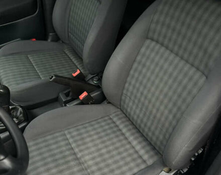 Синий Шкода Октавия, объемом двигателя 1.6 л и пробегом 258 тыс. км за 5350 $, фото 28 на Automoto.ua