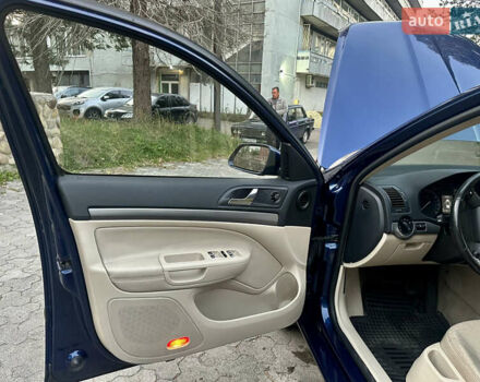 Синий Шкода Октавия, объемом двигателя 2 л и пробегом 232 тыс. км за 6899 $, фото 20 на Automoto.ua