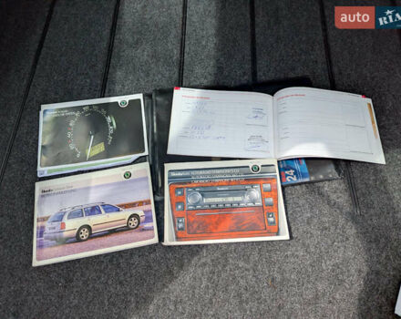 Синий Шкода Октавия, объемом двигателя 1.6 л и пробегом 226 тыс. км за 6400 $, фото 15 на Automoto.ua