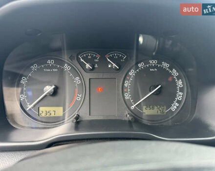 Синий Шкода Октавия, объемом двигателя 1.6 л и пробегом 258 тыс. км за 5350 $, фото 32 на Automoto.ua