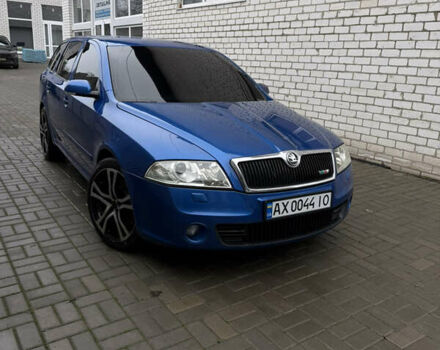 Синий Шкода Октавия, объемом двигателя 2 л и пробегом 320 тыс. км за 9000 $, фото 1 на Automoto.ua