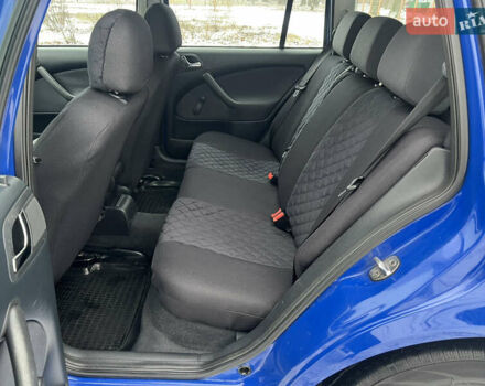 Синий Шкода Октавия, объемом двигателя 1.6 л и пробегом 260 тыс. км за 5000 $, фото 14 на Automoto.ua