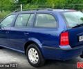 Синий Шкода Октавия, объемом двигателя 1.6 л и пробегом 210 тыс. км за 5600 $, фото 3 на Automoto.ua