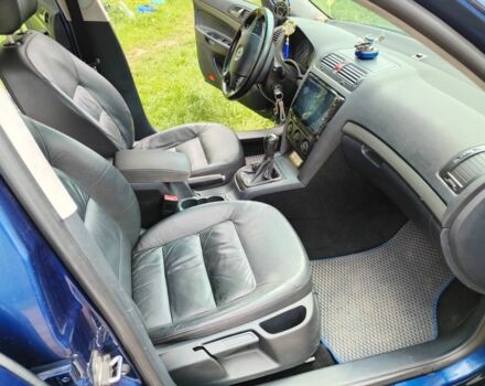 Синій Шкода Октавія, об'ємом двигуна 2 л та пробігом 340 тис. км за 6800 $, фото 12 на Automoto.ua