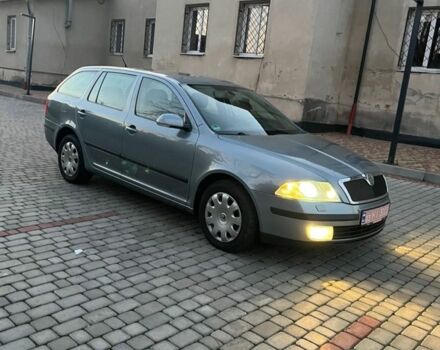 Синий Шкода Октавия, объемом двигателя 1.6 л и пробегом 230 тыс. км за 5450 $, фото 1 на Automoto.ua