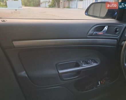 Синий Шкода Октавия, объемом двигателя 1.98 л и пробегом 217 тыс. км за 5200 $, фото 1 на Automoto.ua