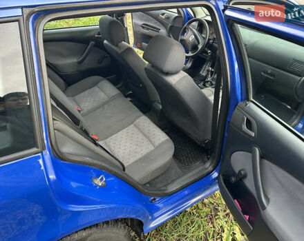 Синий Шкода Октавия, объемом двигателя 1.9 л и пробегом 349 тыс. км за 5000 $, фото 12 на Automoto.ua