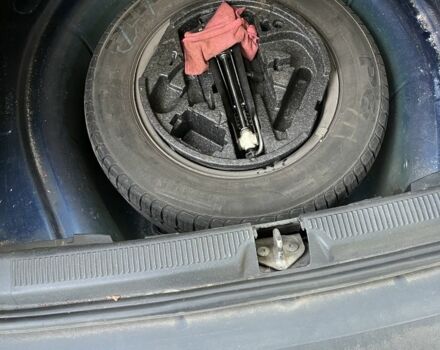 Синій Шкода Октавія, об'ємом двигуна 2 л та пробігом 297 тис. км за 2100 $, фото 9 на Automoto.ua