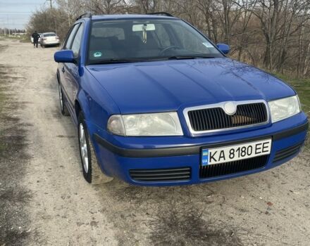 Синій Шкода Октавія, об'ємом двигуна 1.6 л та пробігом 350 тис. км за 3900 $, фото 1 на Automoto.ua