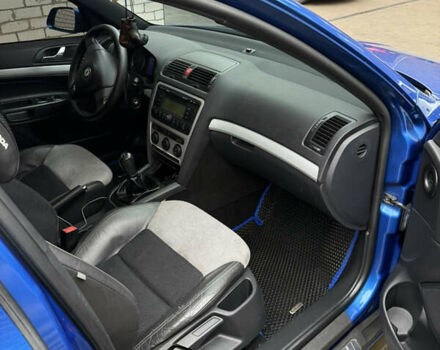 Синий Шкода Октавия, объемом двигателя 2 л и пробегом 320 тыс. км за 9000 $, фото 11 на Automoto.ua