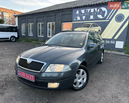 Синий Шкода Октавия, объемом двигателя 1.6 л и пробегом 208 тыс. км за 6800 $, фото 1 на Automoto.ua