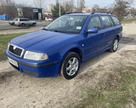Синій Шкода Октавія, об'ємом двигуна 1.6 л та пробігом 350 тис. км за 3900 $, фото 2 на Automoto.ua