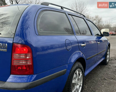 Синий Шкода Октавия, объемом двигателя 1.6 л и пробегом 258 тыс. км за 5350 $, фото 13 на Automoto.ua