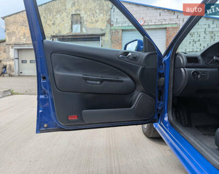 Синий Шкода Октавия, объемом двигателя 1.6 л и пробегом 226 тыс. км за 6400 $, фото 16 на Automoto.ua