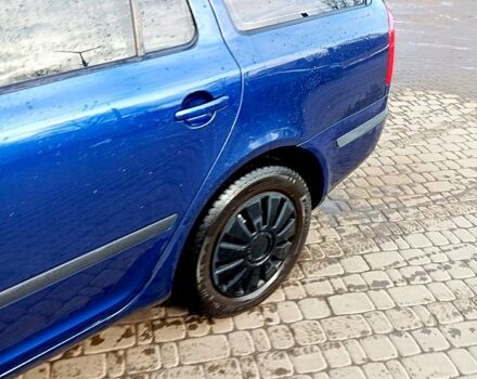 Синий Шкода Октавия, объемом двигателя 2 л и пробегом 231 тыс. км за 5499 $, фото 4 на Automoto.ua