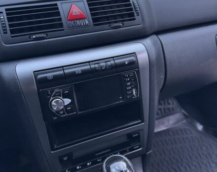 Шкода Октавия 2006 в Кривом Роге на Automoto.ua Синий Шкода Октавия, объемом двигателя 1.6 л и пробегом 168 тыс. км за 6650 $, фото 14 на Automoto.ua