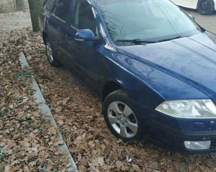 Синий Шкода Октавия, объемом двигателя 1.9 л и пробегом 422 тыс. км за 3500 $, фото 2 на Automoto.ua