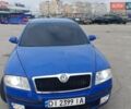 Синий Шкода Октавия, объемом двигателя 1.6 л и пробегом 202 тыс. км за 5600 $, фото 1 на Automoto.ua
