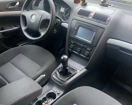 Шкода Октавия 2007 в Хороле на Automoto.ua Синий Шкода Октавия, объемом двигателя 1.6 л и пробегом 220 тыс. км за 7000 $, фото 9 на Automoto.ua