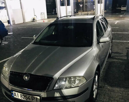 Синий Шкода Октавия, объемом двигателя 2 л и пробегом 310 тыс. км за 6800 $, фото 2 на Automoto.ua