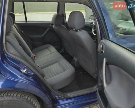 Синий Шкода Октавия, объемом двигателя 1.6 л и пробегом 205 тыс. км за 4999 $, фото 26 на Automoto.ua