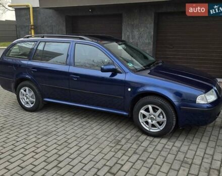 Синий Шкода Октавия, объемом двигателя 1.6 л и пробегом 205 тыс. км за 4999 $, фото 11 на Automoto.ua